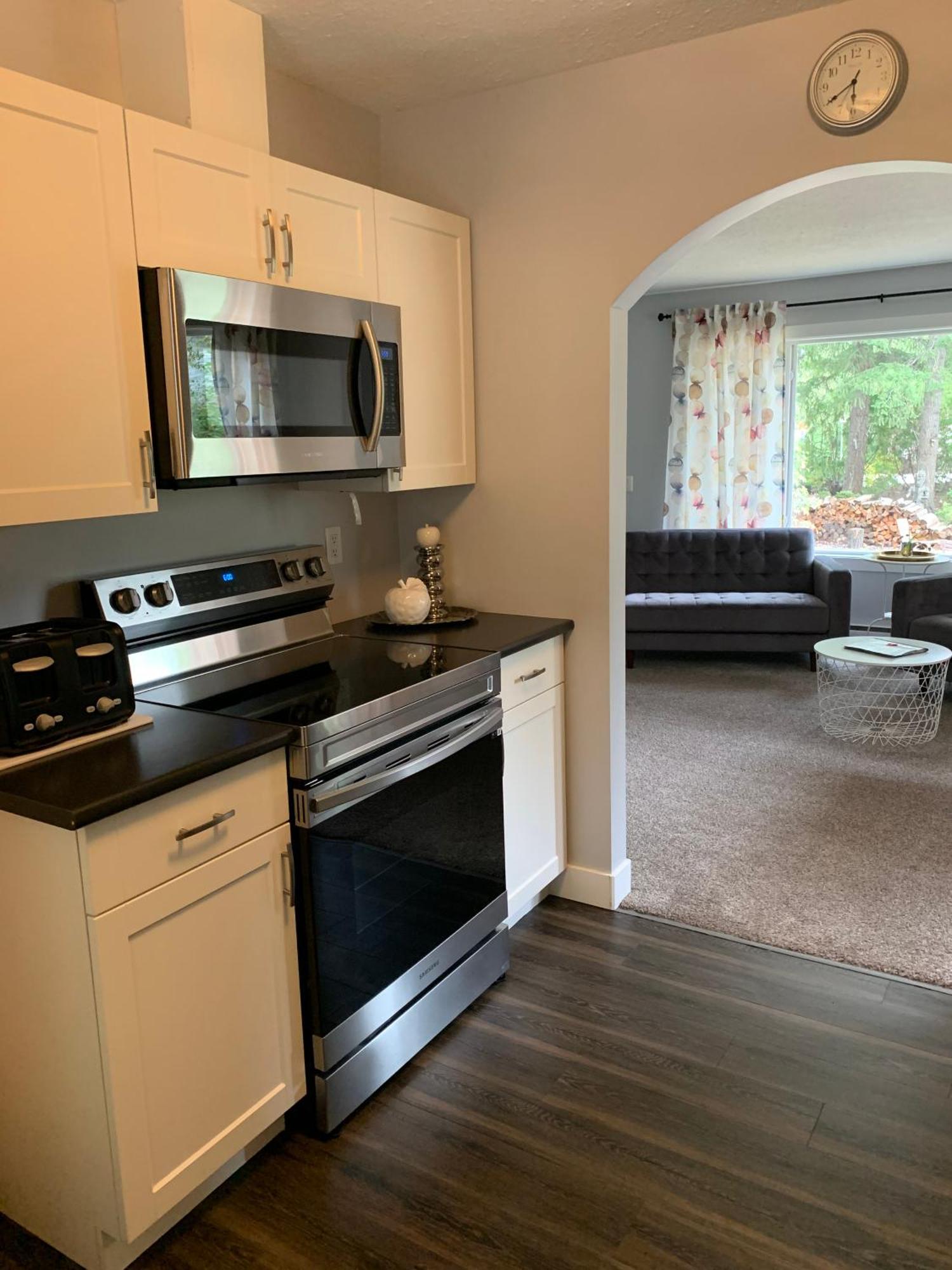 Stoneshire Guesthouse Clearwater Bagian luar foto