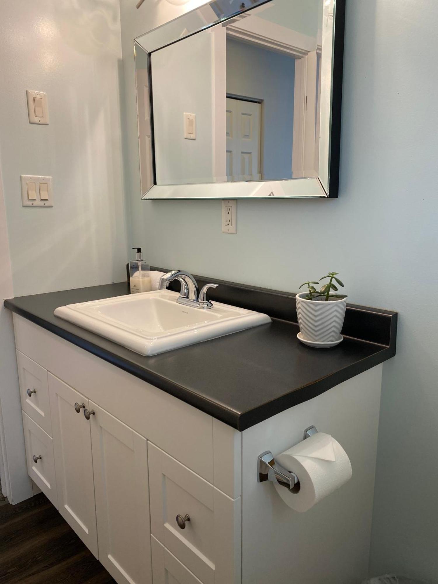 Stoneshire Guesthouse Clearwater Bagian luar foto